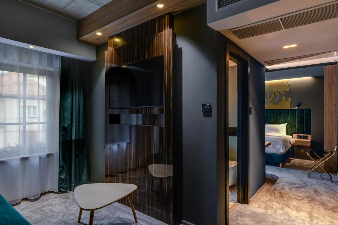 Mercure Timisoara Esterno foto
